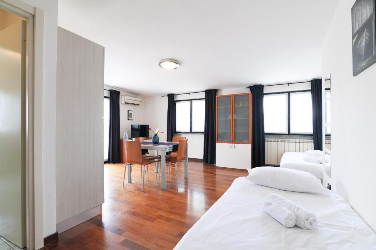 Primopiano - Euclide Apartment Milano Ngoại thất bức ảnh