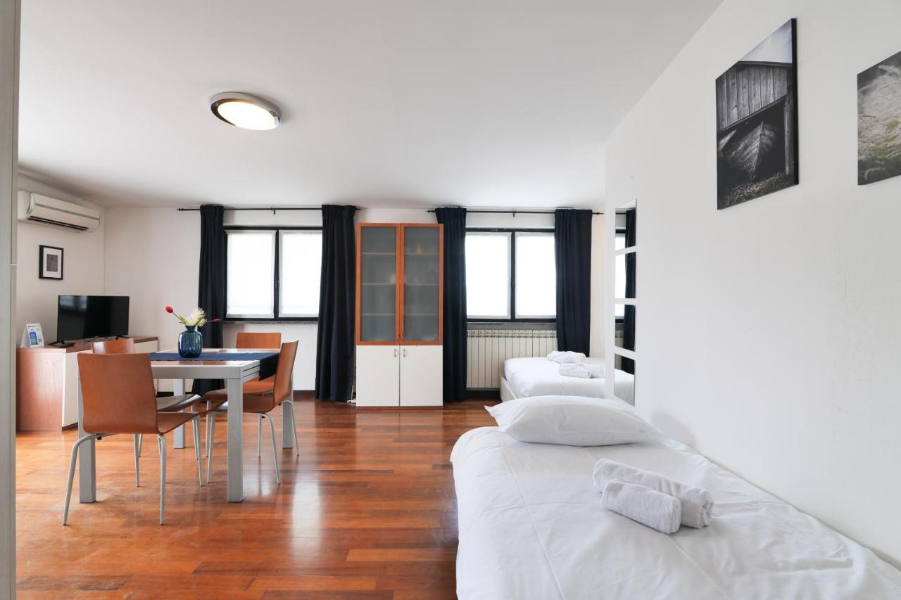 Primopiano - Euclide Apartment Milano Ngoại thất bức ảnh